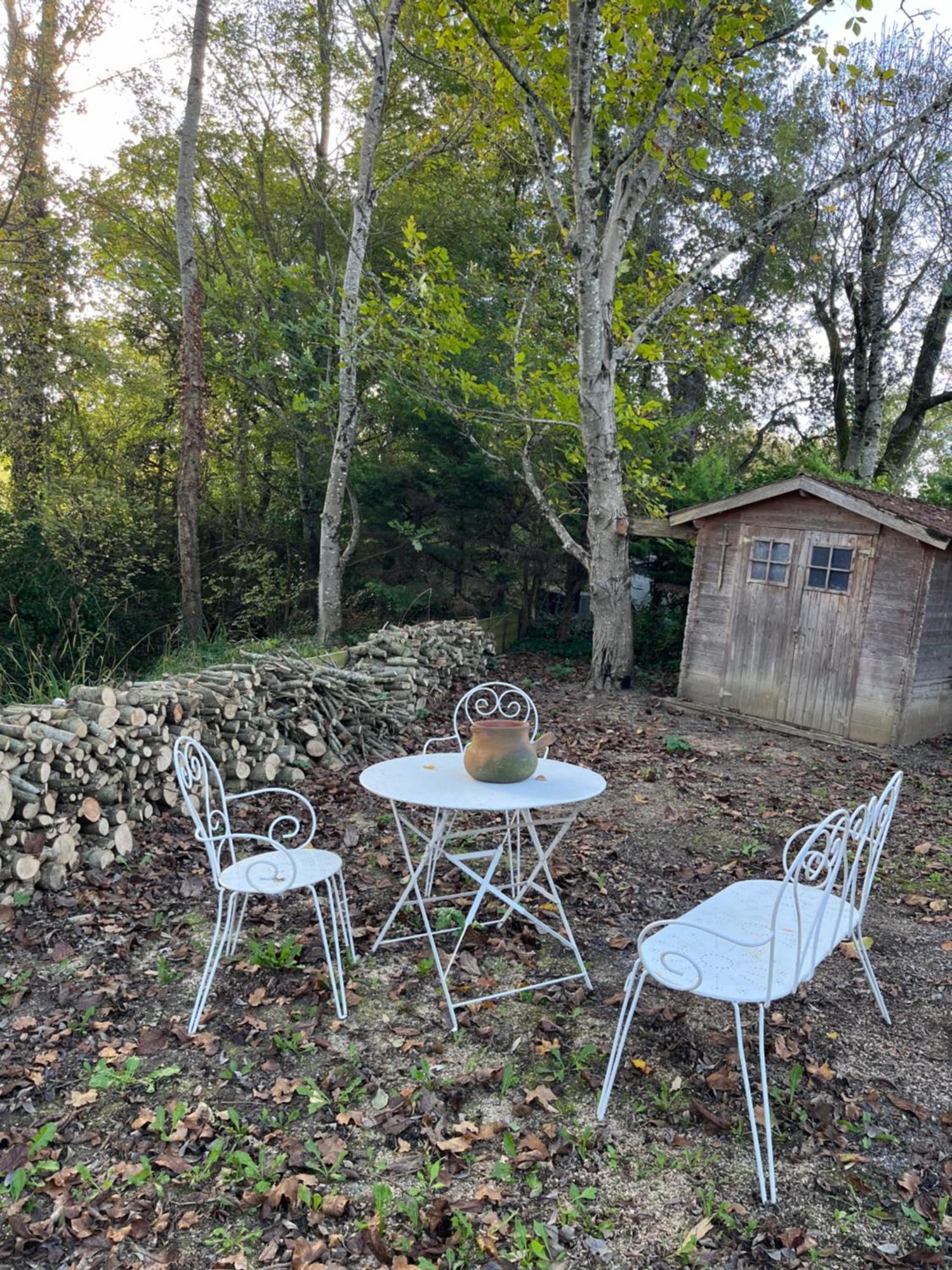 Chez Mamie Vila LʼIsle-Jourdain Exterior foto